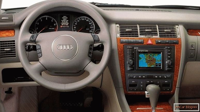 Audi A8L 6.0