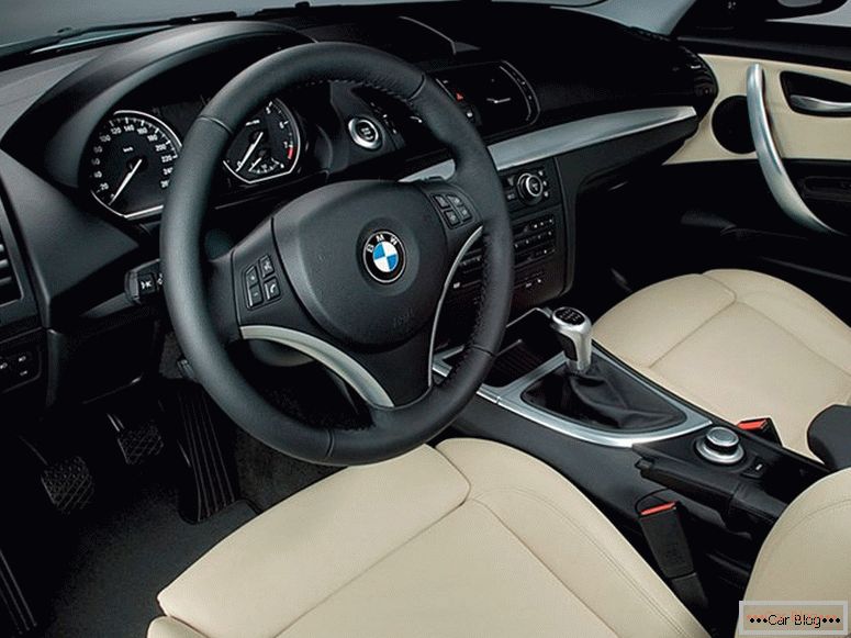 BMW 1 серыі E87 седан