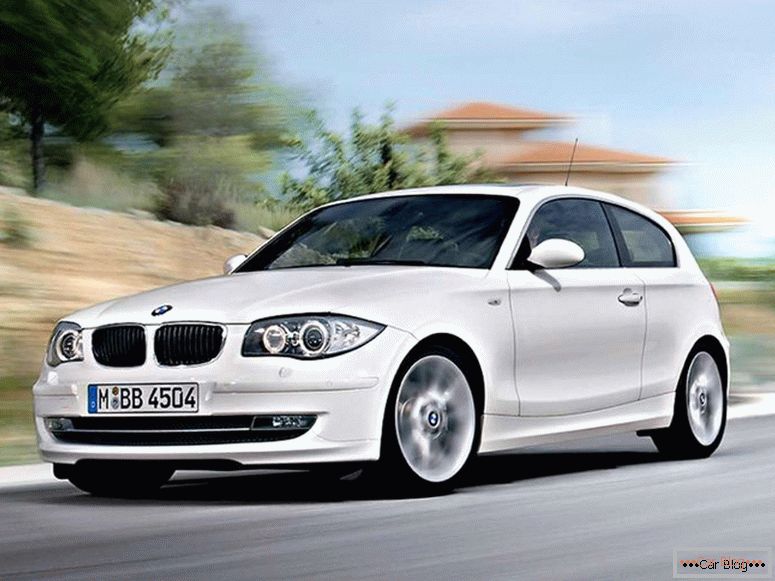 BMW 1 серыі 2009