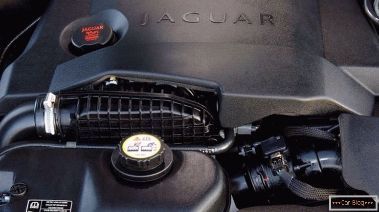 Jaguar S-Type фота