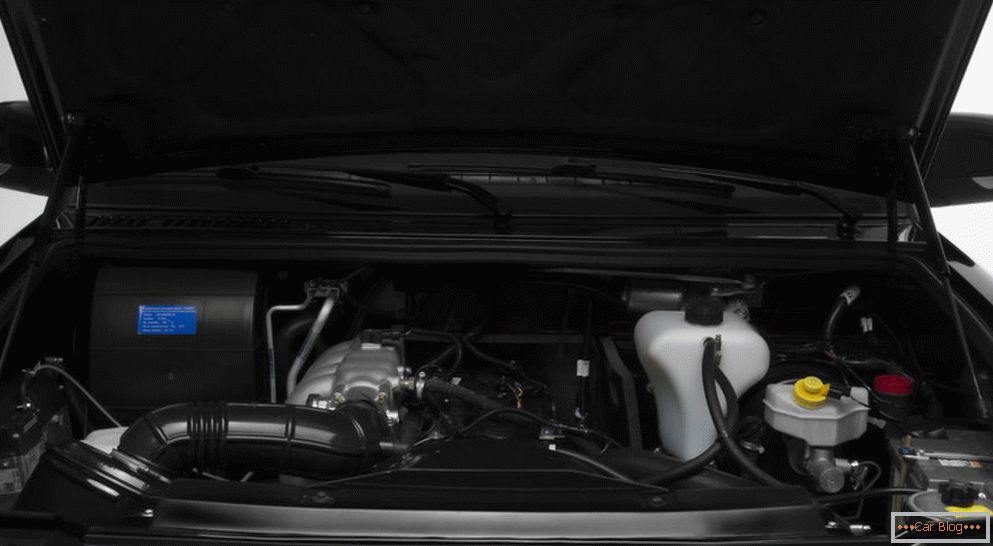Новый УАЗ 3170 будет оснащен новыми турбомотором и раздаточной коробкой