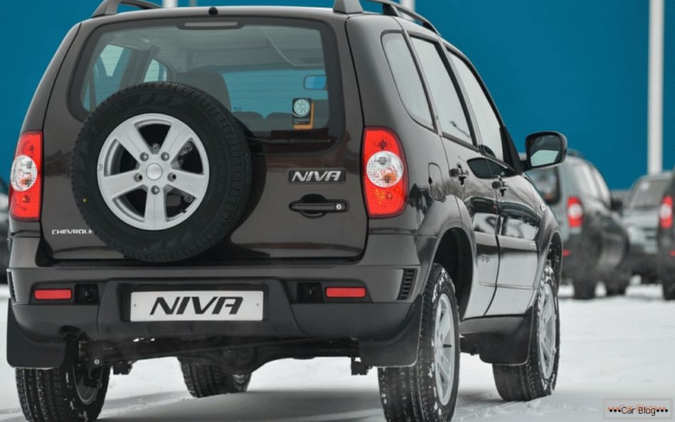 Руководство ГМ-АўтаВАЗ объявило апрельские скидки на Chevrolet Niva