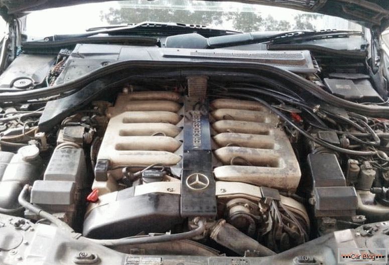 Mercedes-Benz (W140) рухавік аўто